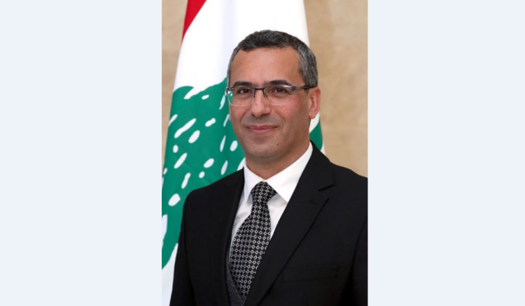 وزير الزراعة يغادر إلى إيطاليا للمشاركة في مؤتمر دعم استراتيجية صحة النبات في الشرق الأدنى وشمال أفريقيا