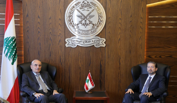 نشاط وزير الدفاع