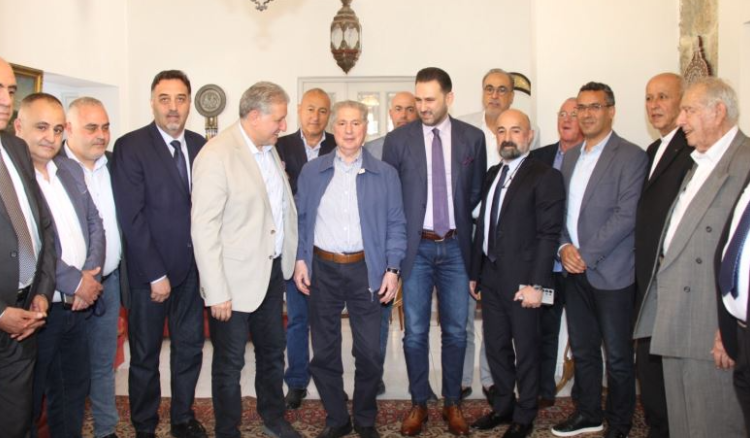 الرئيس الجميل يزور الباروك ويتفقد محمية ارز الشوف