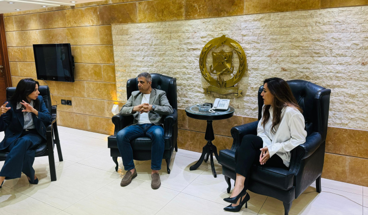فرح يبحث سبل تعزيز التعاون بين الدفاع المدني وEMBRACE