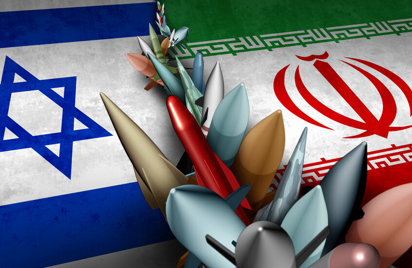تقرير عن استعدادات إسرائيلية للهجوم على إيران وعدد شركائها السريين