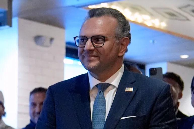 بولس وبراك إلى بيروت نهاية حزيران لوضع 