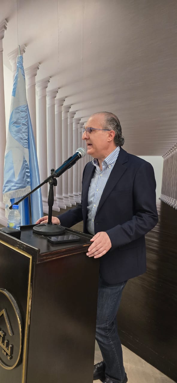 منسق 