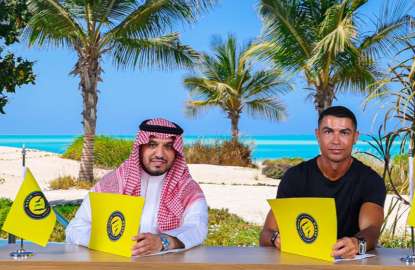 أرقام خيالية.. كم يتقاضى رونالدو يومياً من عقده الجديد مع النصر السعودي؟