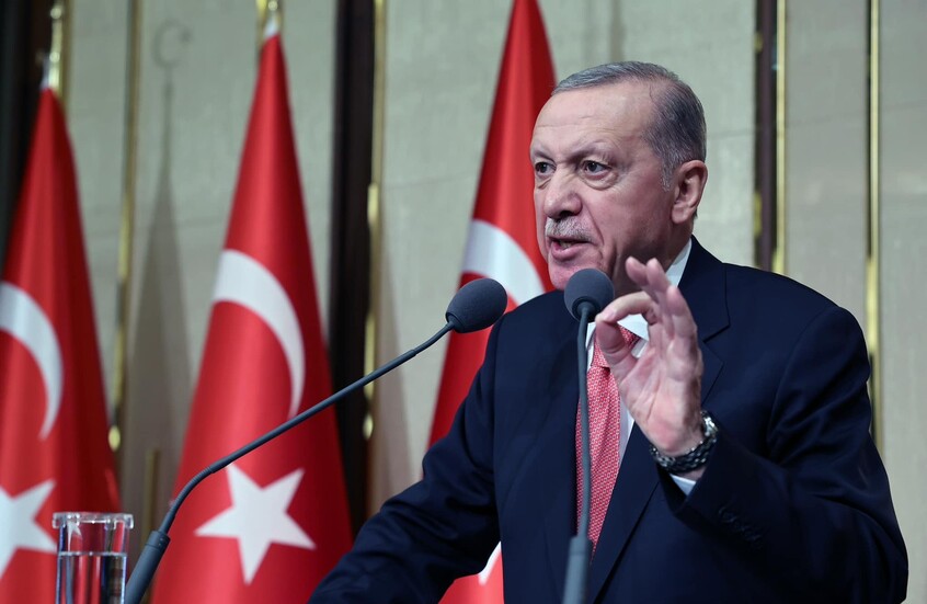 الأكراد يلقون السلاح.. وأردوغان يعد بمرحلة جديدة