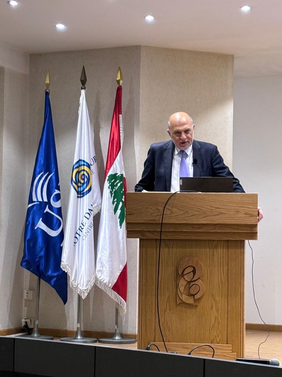مؤتمر جراحي في 