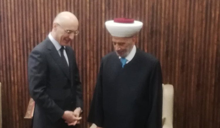 المفتي دريان ووزير الداخلية يعرضان الاوضاع بعد صلاة الجمعة في مسجد قريطم