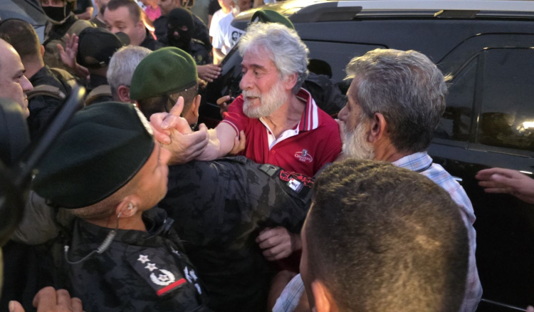 جورج عبدالله يعود إلى بلدته القبيات