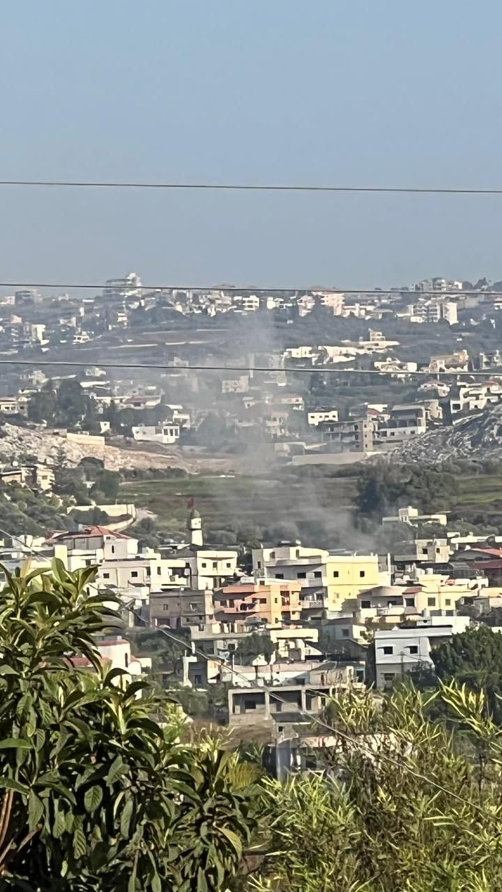جريحان على الاقل في غارتين لمسيرتين على سيارة في محيط بلدة دبعال شرق صور