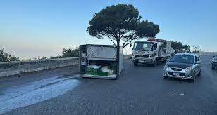 جريحان في انقلاب بيك آب