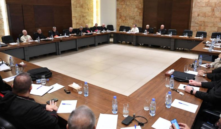 مجلس المطارنة الموارنة ينوه بمقررات الحكومة ويدعو الى تصحيح الخلل في مشروع القانون الانتخابي