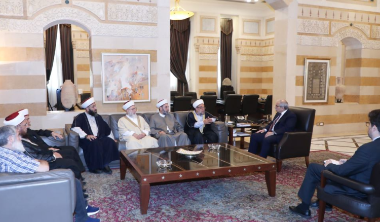 هذا ما بحثه سلام مع زواره