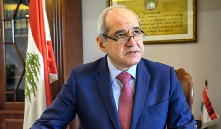 خلف: لرؤية موحدة وموقف وطني راسخ