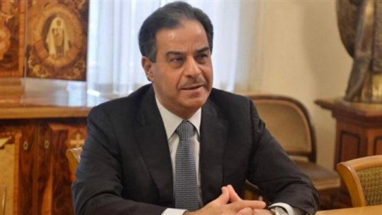 بوتين يمنح السفير اللبناني شوقي بو نصار 