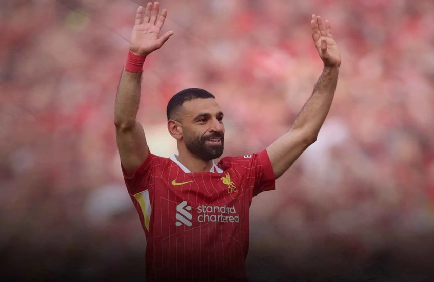 محمد صلاح يختار تشكيلة فريق أحلامه