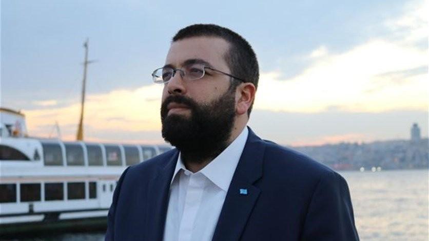 أحمد الحريري: الحكومة بكل أطيافهامدعوة اليوم للالتفاف حول خارطة الطريق التي أعلنها رئيس الجمهورية