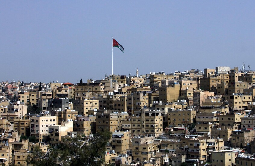 الحكومة الأردنية: العلاقات الأردنية السورية جيدة جداً