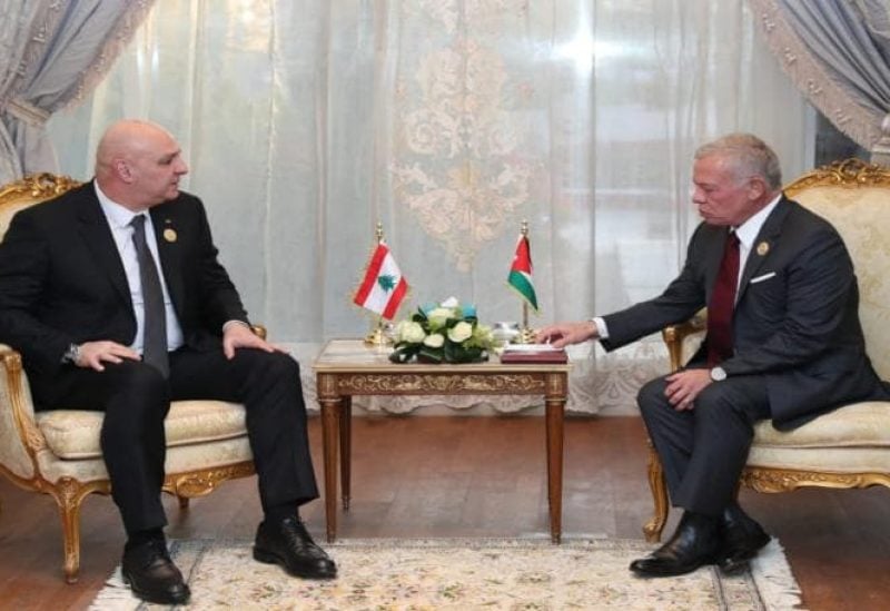 العاهل الأردني يتصل بالرئيس عون معزياً: مستعدون لتأمين الدعم اللازم للجيش اللبناني لتمكينه من القيام بدوره