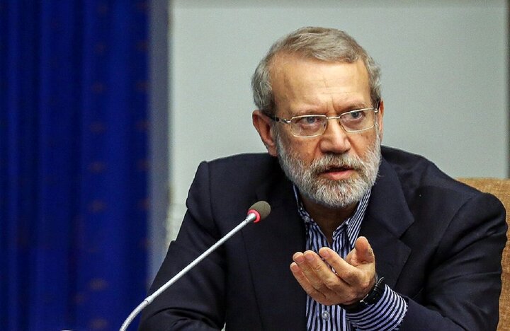 مشاورات مهمّة.. هذا ما كشفه لاريجاني حول زياته للعراق ولبنان