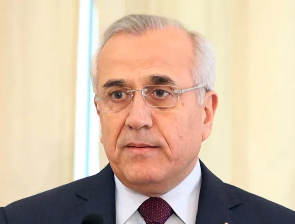 سليمان يستعيد برقية ريمون إدّه: تحية للجيش من الضنية إلى الحاضر