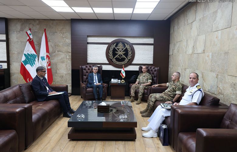 نشاط قائد الجيش