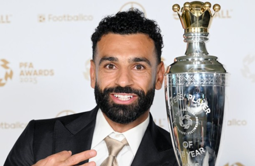 صلاح يكتب التاريخ.. أول لاعب يفوز بجائزة الأفضل 3 مرات