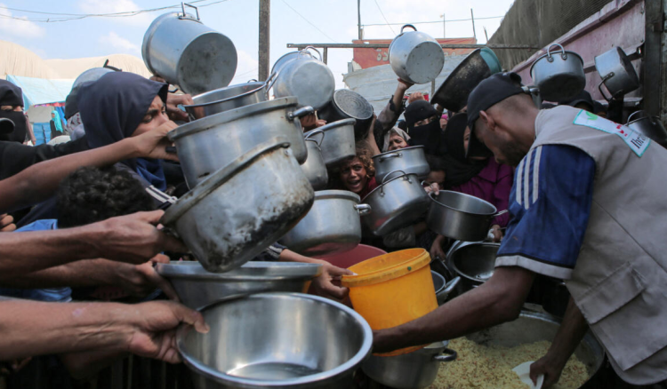 ارتفاع وفيات المجاعة في غزة إلى 332 بينهم 124 طفلاً