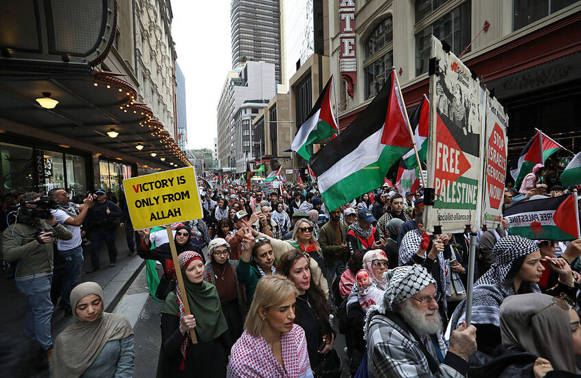 تظاهرات حاشدة في أستراليا دعما لفلسطين وسط تصاعد التوتر مع إسرائيل