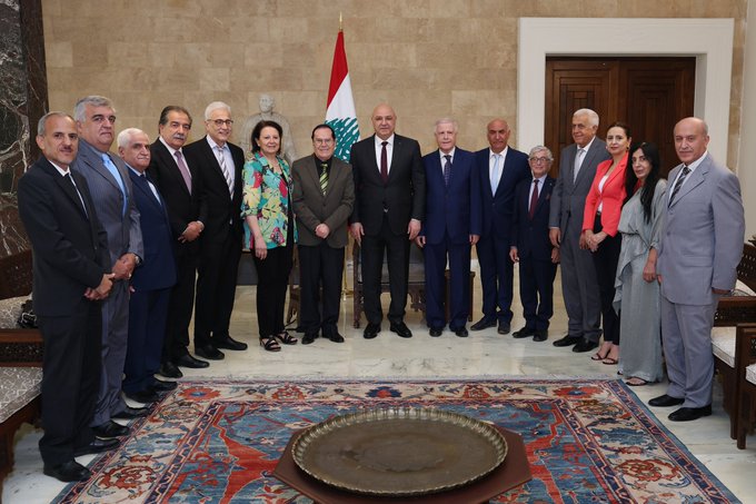 عون: الوضع جيد.. فالقطار إنطلق وممنوع الوقوف بوجهه