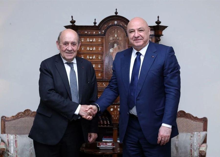 لودريان يحمل اتجاهات مشجّعة فرنسية وسعودية...!
