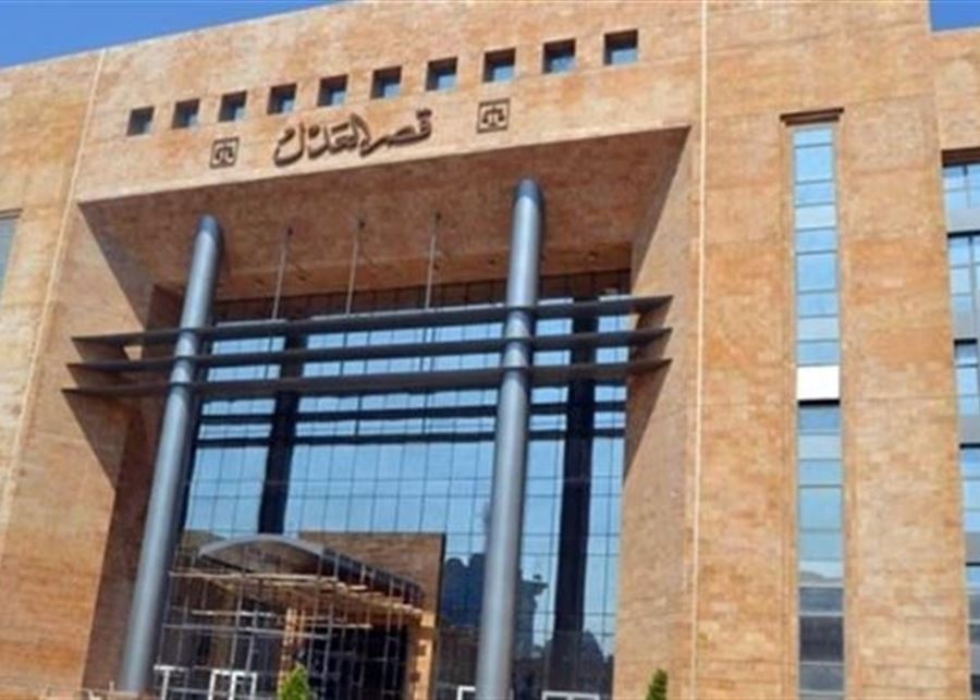 توقيف سماسرة ومعقبي معاملات امام قصر العدل في طرابلس