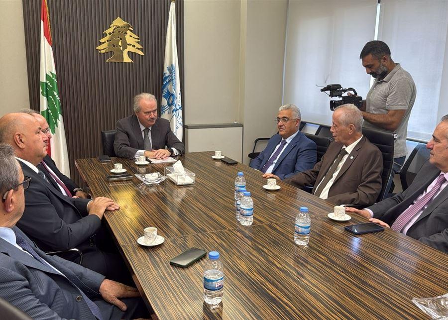 وزير المال يعرض ووفد البنك الدولي لاستخدام قرض الـ250 مليون دولار