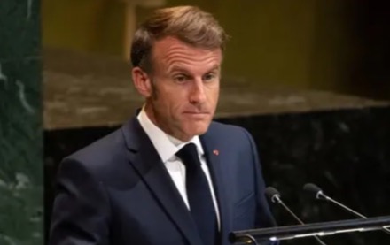 ماكرون للعربية: نعمل على خطة 