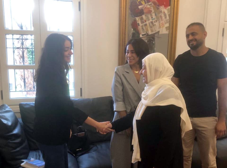 بهية الحريري تستقبل الصحافية الفلسطينية بلستيا العقاد