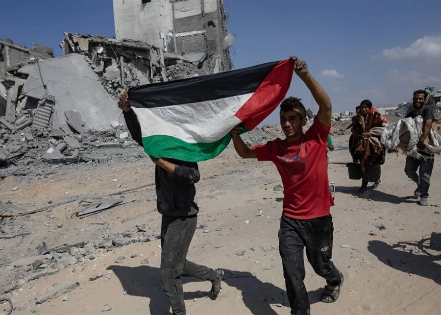 بدء نقل مئات السجناء الفلسطينيين تمهيداً للإفراج عنهم ضمن اتفاق غزة