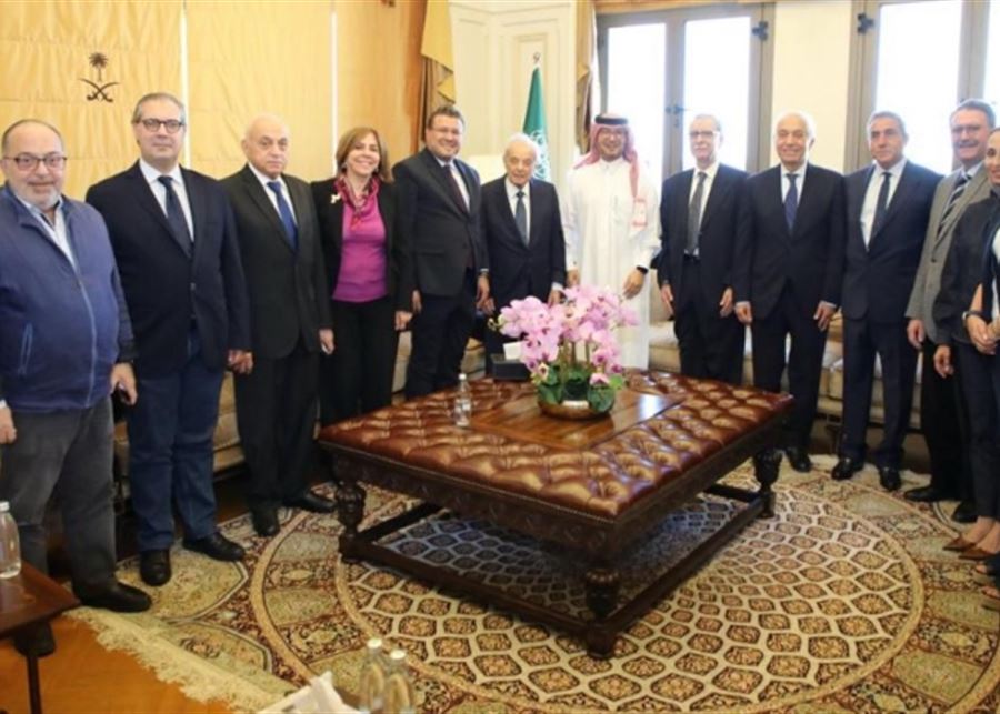 بخاري يلتقى الهيئة الإدارية لـ