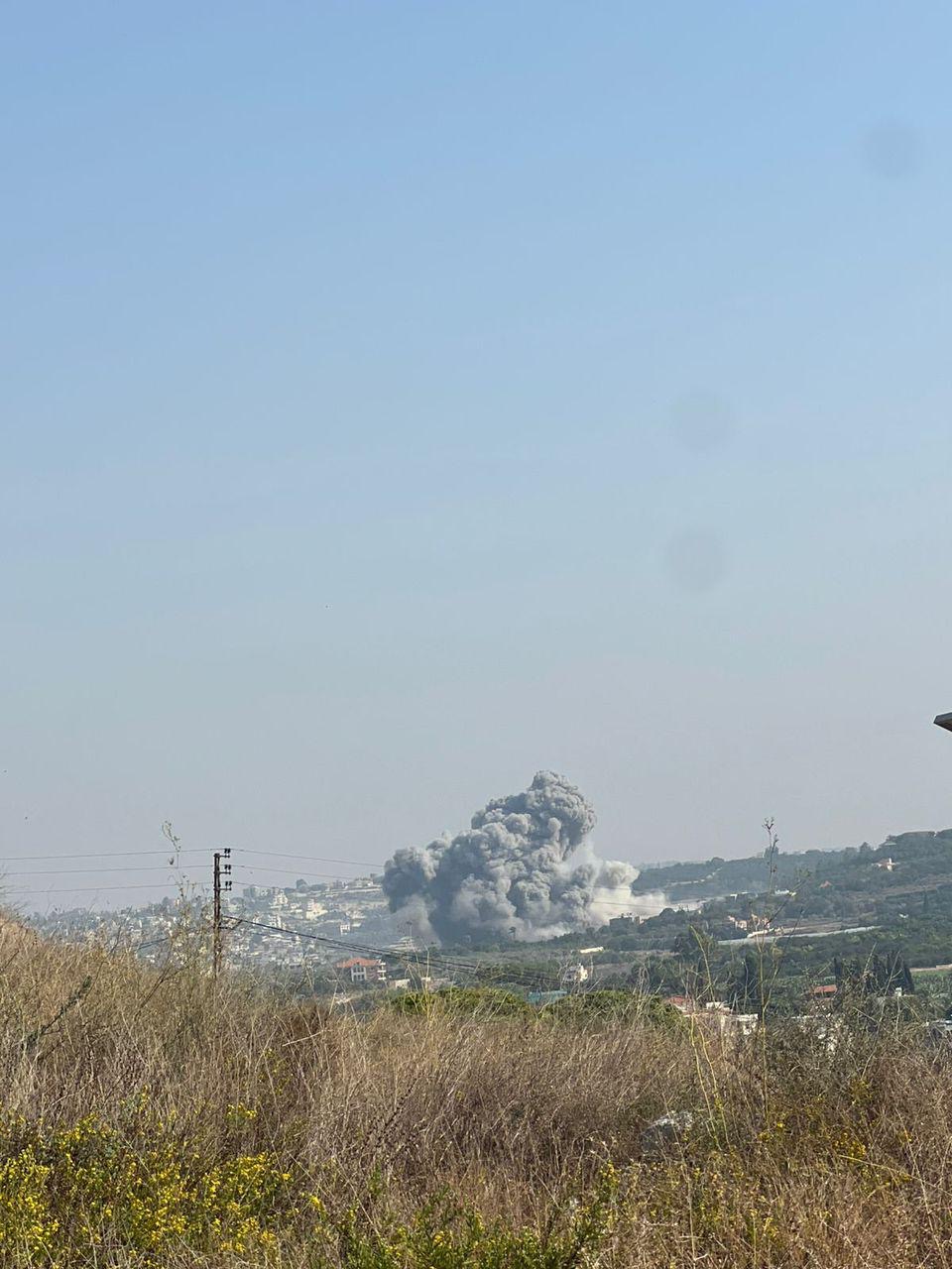 سلسلة غارات تستهدف مناطق في محيط طورا - طيردبا - برج رحال ومعركة شمال وشرق صور