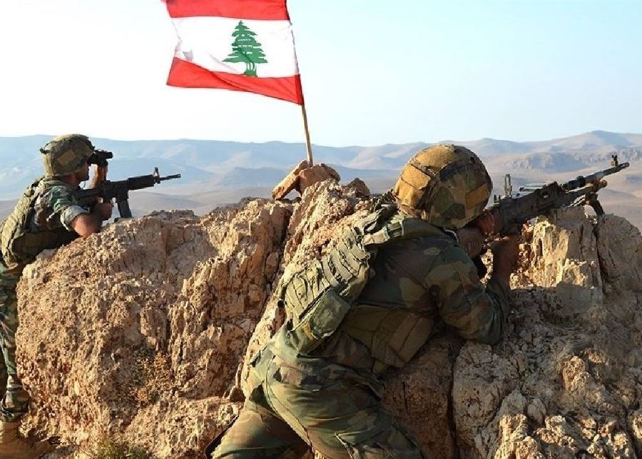 معلومات الجديد: لجنة الميكانيزم على تباين مع الجيش اللبناني في كيفية التعاطي مع حصرية السلاح وتحديداً دخول الممتلكات الخاصة حيث طلبت تفتيش المنازل تحت ذريعة وجود أسلحة مخبَّأة فيها