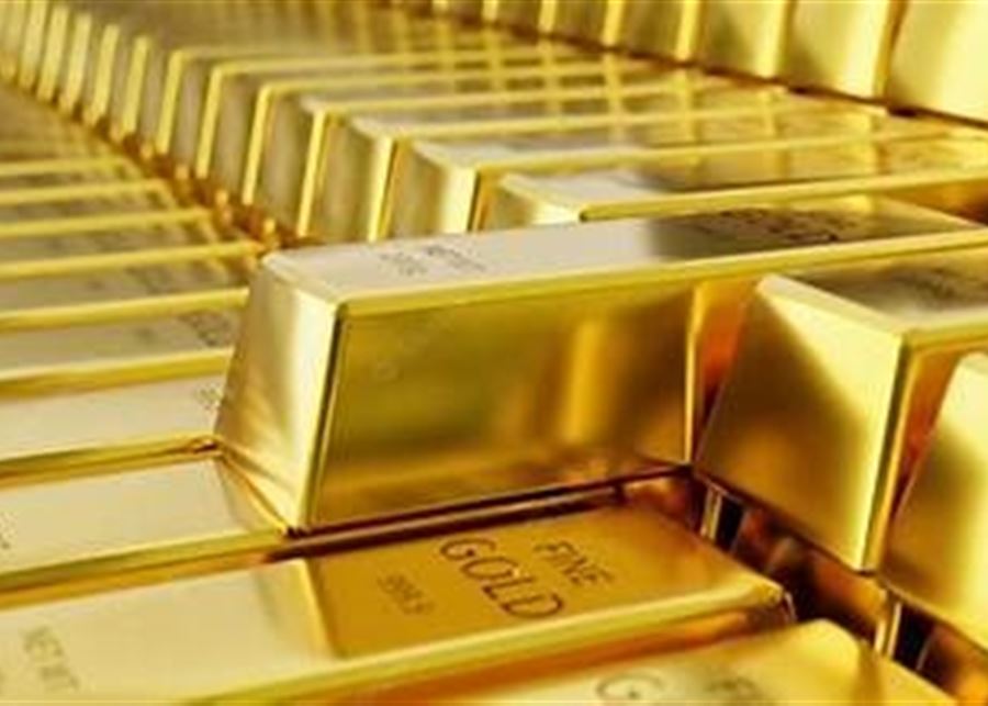 الذهب يتراجع دون 4000 دولار للأونصة وسط ارتفاع الدولار