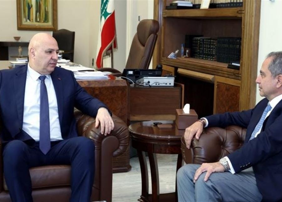 الرئيس عون يطّلع من الصدي على مضمون محادثات قبرص