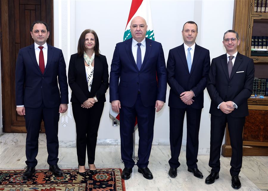 توجيهات من الرئيس عون إلى 4 سفراء!