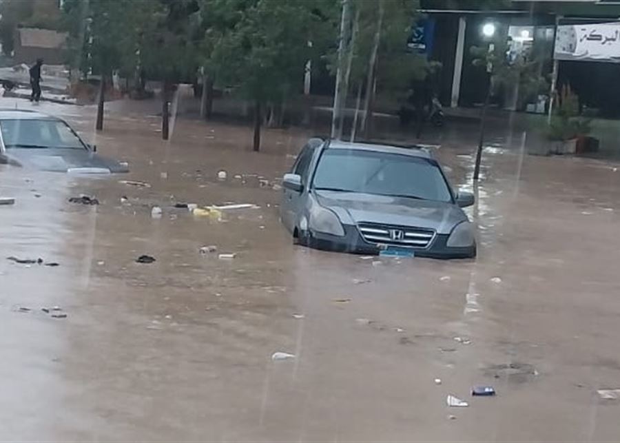 الامطار أغرقت طرقات البداوي وعطلت حركة السير