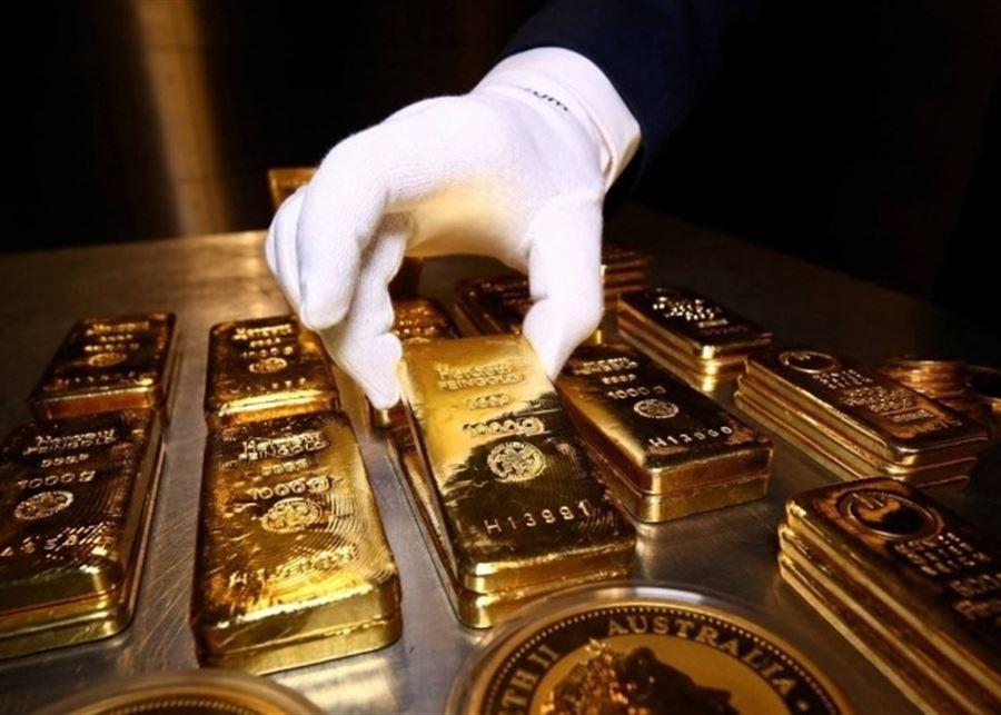 تراجع طفيف في اسعار الذهب... وسط قوة الدولار وترقب بيانات أميركية