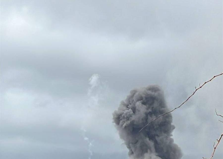 الطيران الحربي الإسرائيلي يغير على أطراف بلدتي سجد والريحان