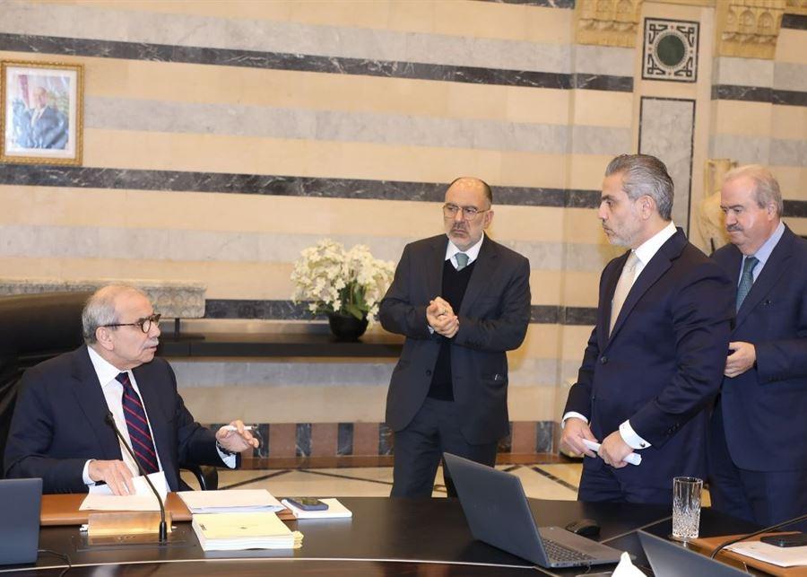 الحكومة تعيد تشكيل المجلس الأعلى للجمارك.. والعميد مصباح خليل رئيساً