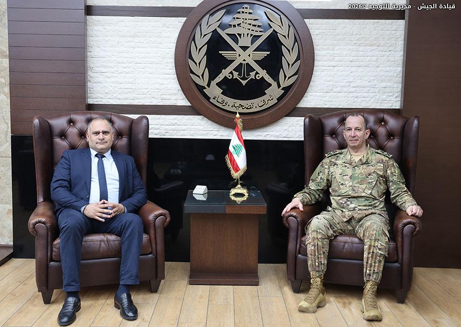 استقبالات العماد قائد الجيش