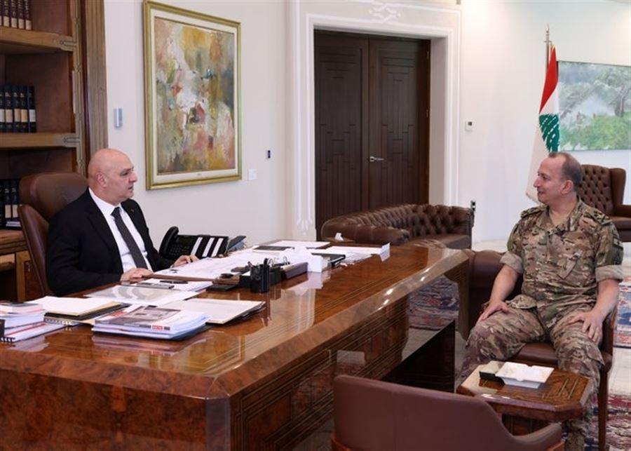 لقاء بين عون وقائد الجيش للبحث باجتماع باريس واماكن انتشار الجيش