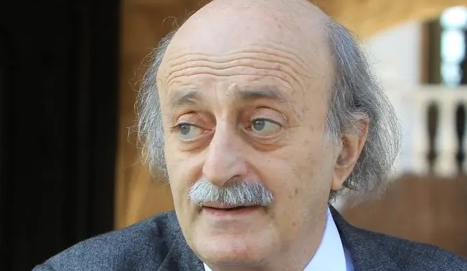 جنبلاط يرحب باتفاقية وقف النار الموقّعة بين الشرع وقائد 