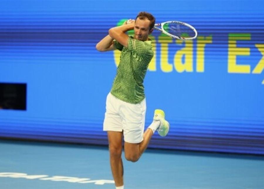 بطولة قطر : تأهل مدفيديف بسهولة الى ثمن النهائي