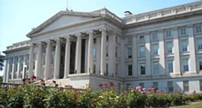 الخزانة الأميركية تفرض عقوبات جديدة تستهدف قطاعي النفط والبتروكيماويات في إيران